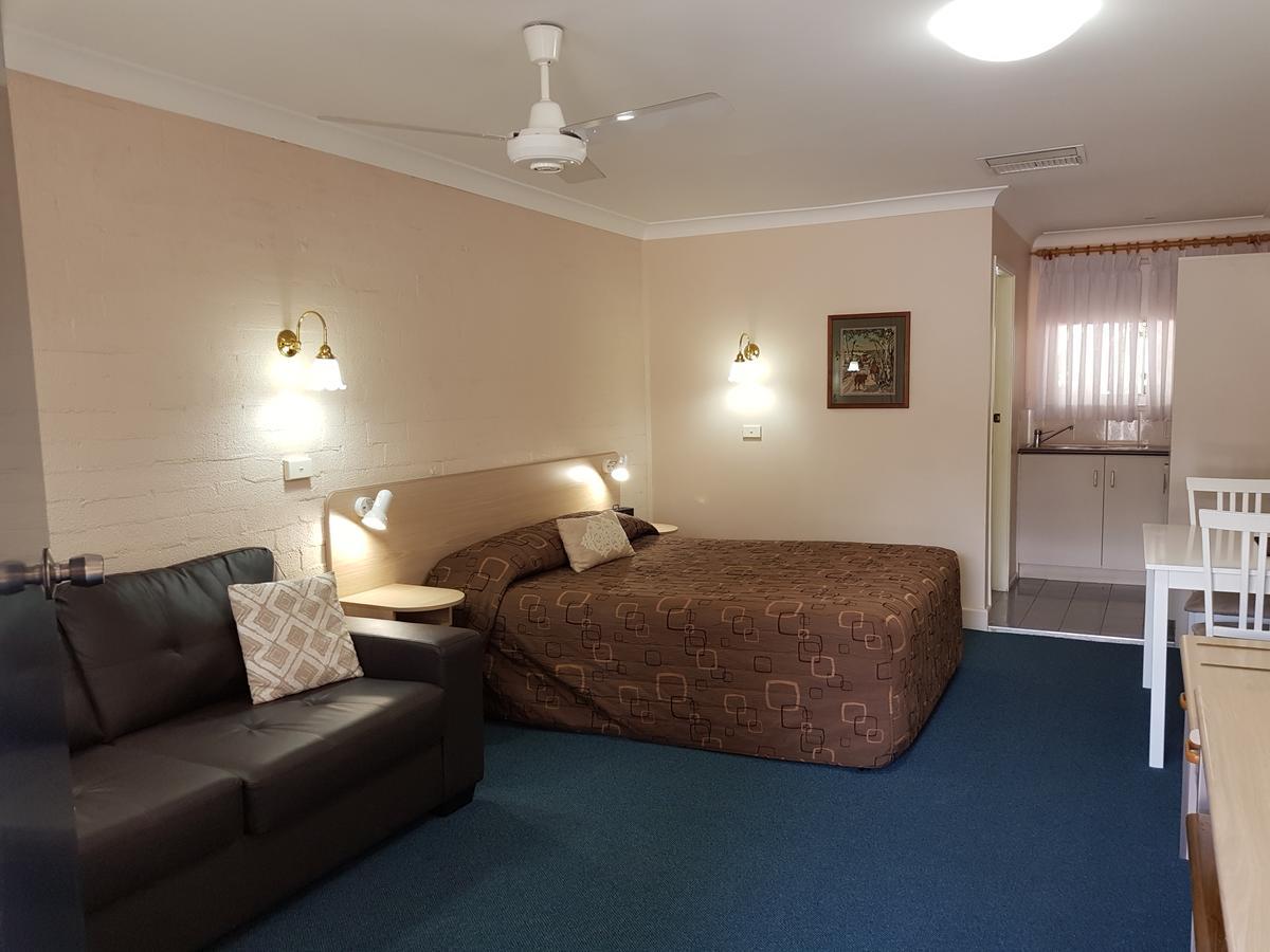 טאמוורת' Abraham Lincoln Motel מראה חיצוני תמונה
