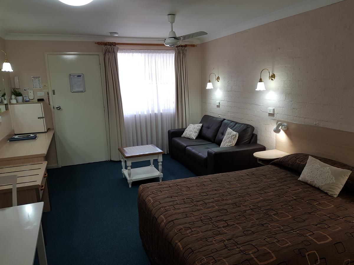 טאמוורת' Abraham Lincoln Motel מראה חיצוני תמונה