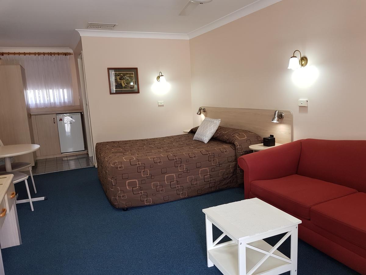 טאמוורת' Abraham Lincoln Motel מראה חיצוני תמונה