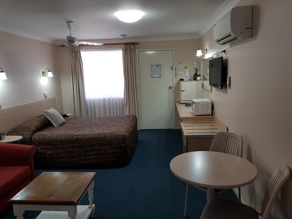 טאמוורת' Abraham Lincoln Motel מראה חיצוני תמונה