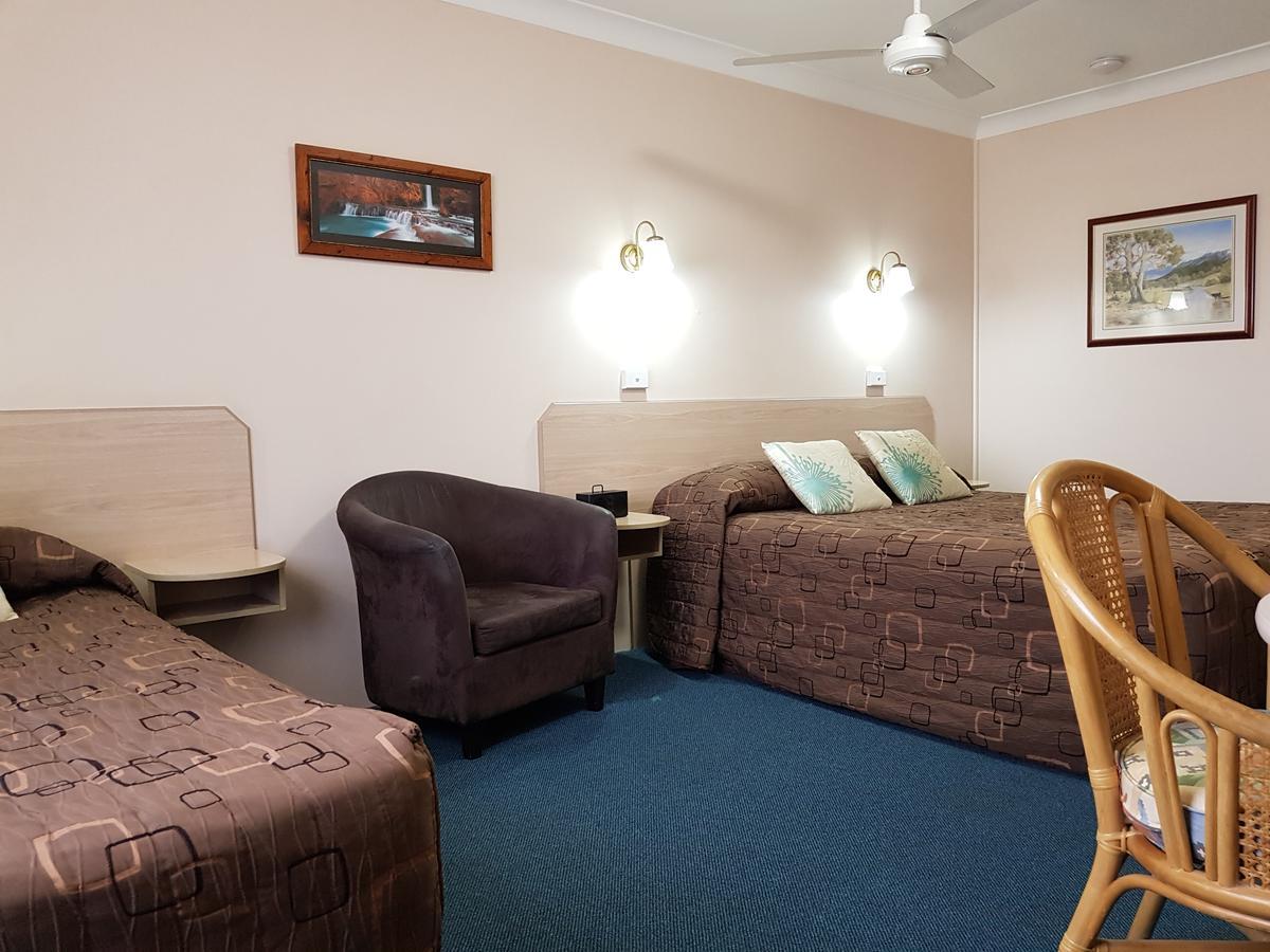 טאמוורת' Abraham Lincoln Motel מראה חיצוני תמונה