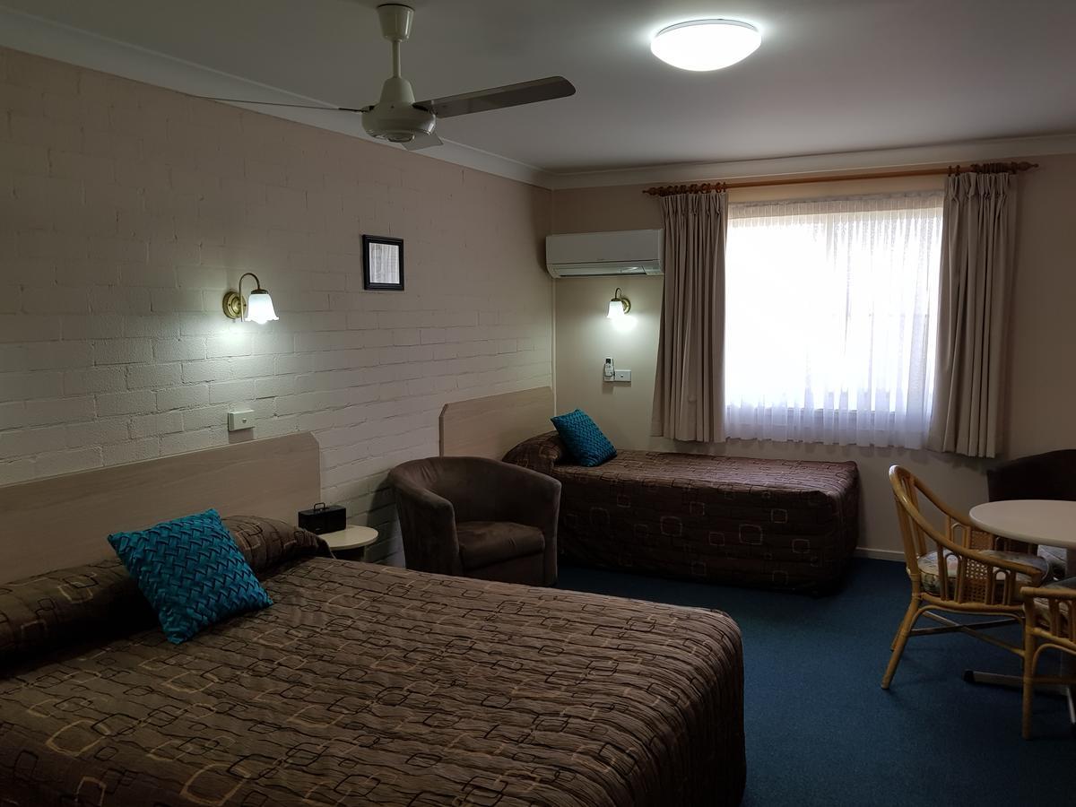 טאמוורת' Abraham Lincoln Motel מראה חיצוני תמונה