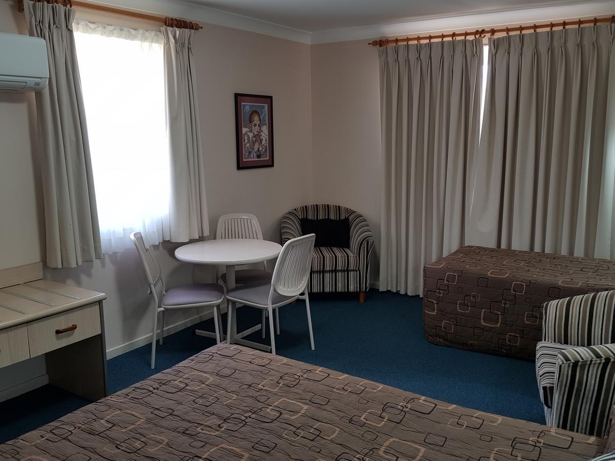 טאמוורת' Abraham Lincoln Motel מראה חיצוני תמונה