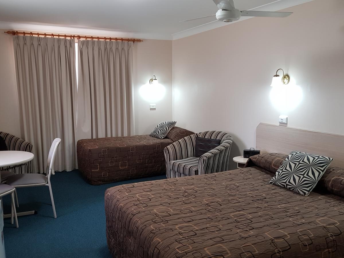 טאמוורת' Abraham Lincoln Motel מראה חיצוני תמונה