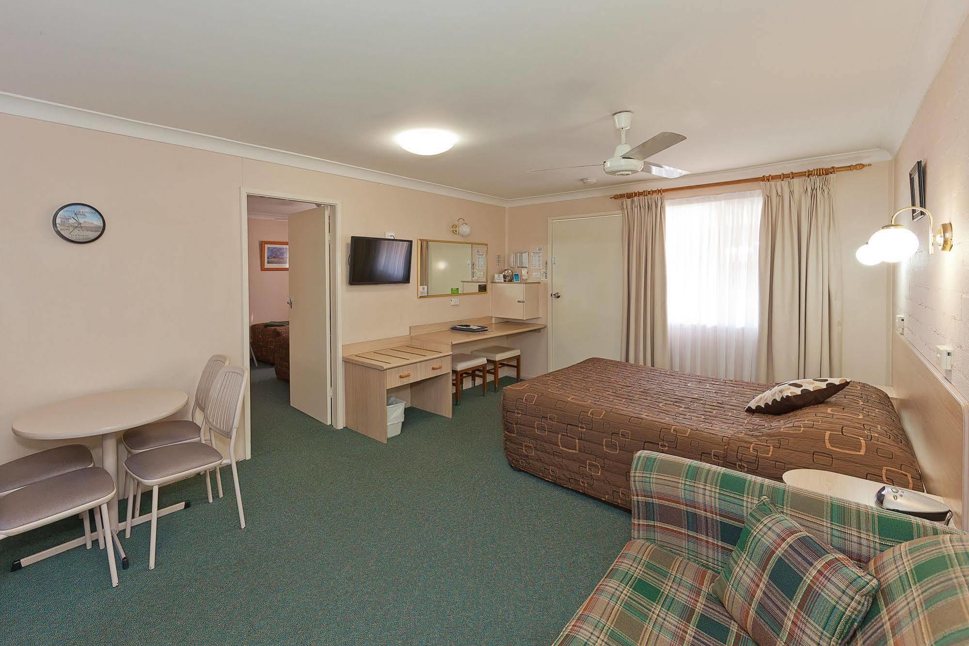 טאמוורת' Abraham Lincoln Motel מראה חיצוני תמונה